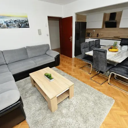 Apartmani Ivan Kastela Exterior photo