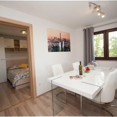 Apartmani Ivan Kastela Exterior photo