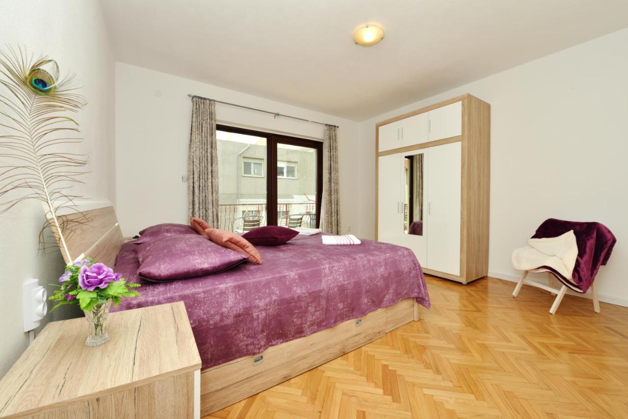 Ivan Apartment *